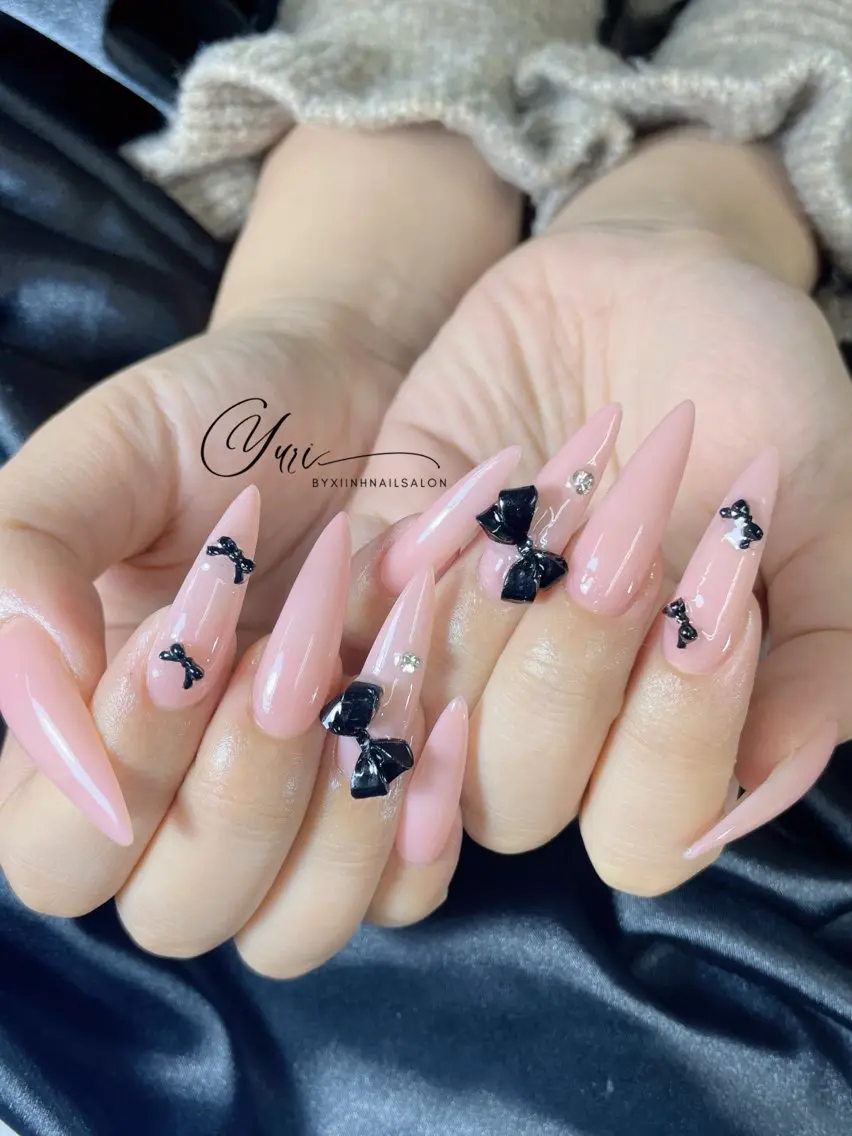 ネイル チークネイル 桜ネイル 長さ出し フットネイル ジェルネイル ハンドネイル YURI NAILのネイルデザイン