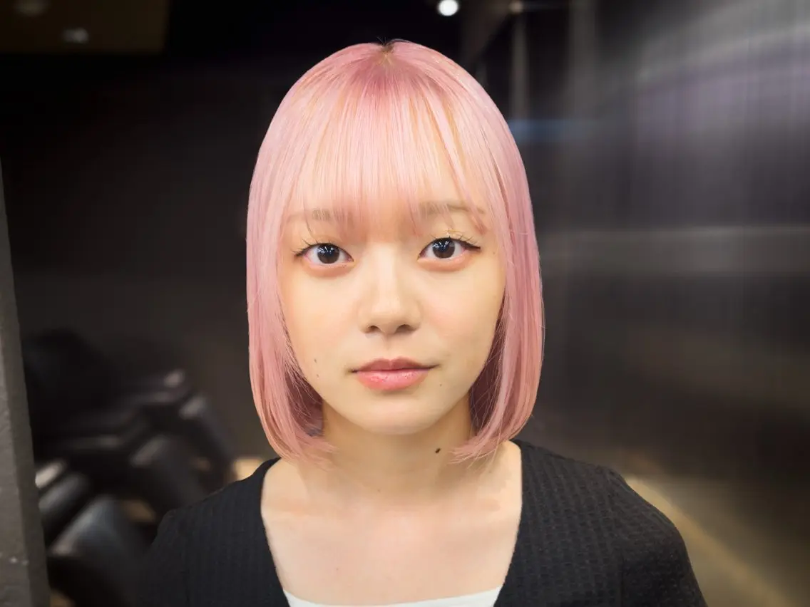 ショート カラー ピンクカラー ホワイトピンク ボブ ヘアカラー トリートメント 鈴木/ボブ/ ベージュ/ピンクのヘアスタイル