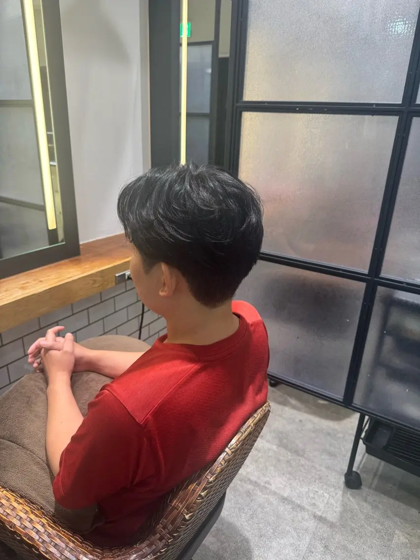 メンズ 暖色カラー🤎Red Neo meiのヘアスタイル
