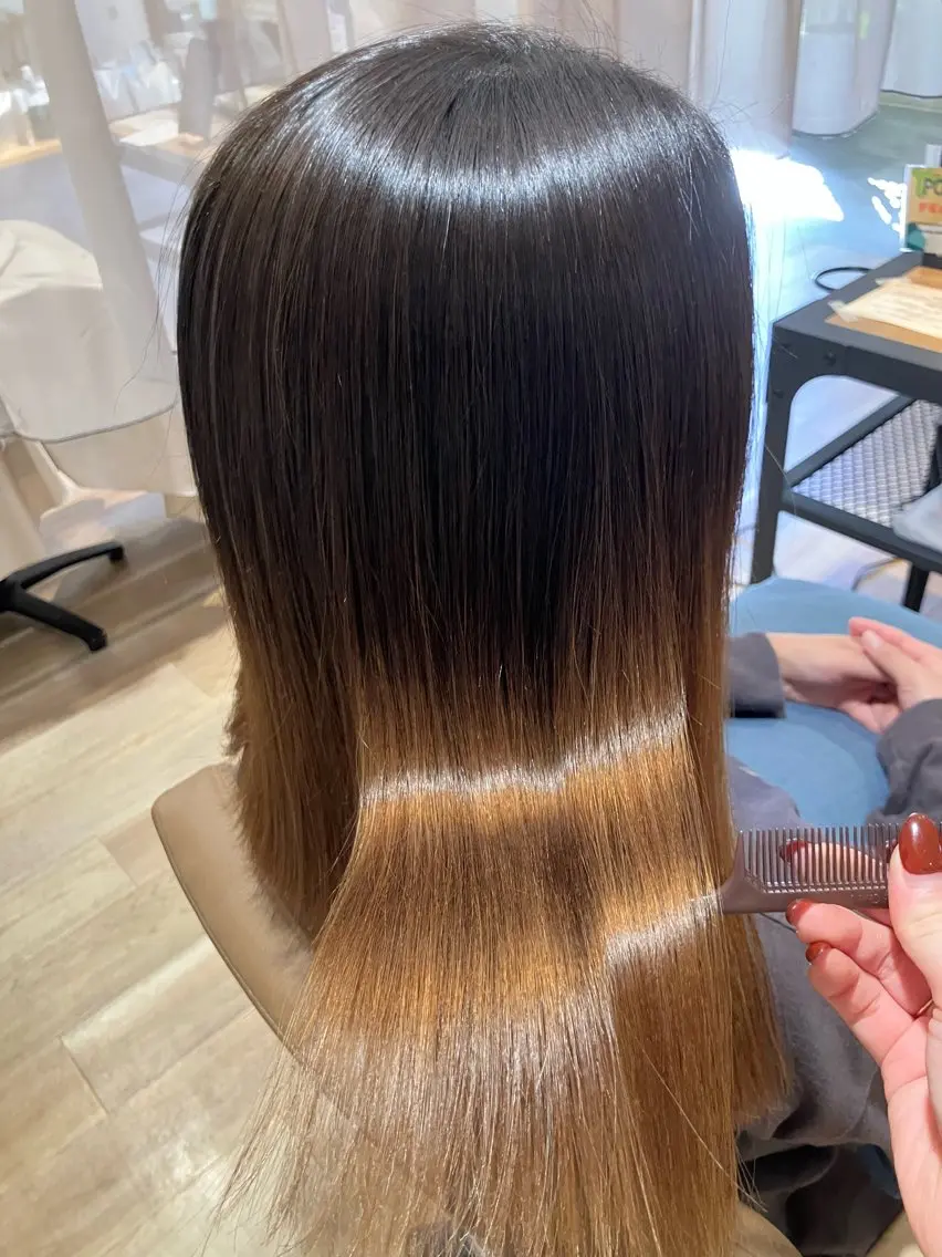 セミロング 縮毛矯正 縮毛矯正 トリートメント 横山 麻衣子のヘアスタイル