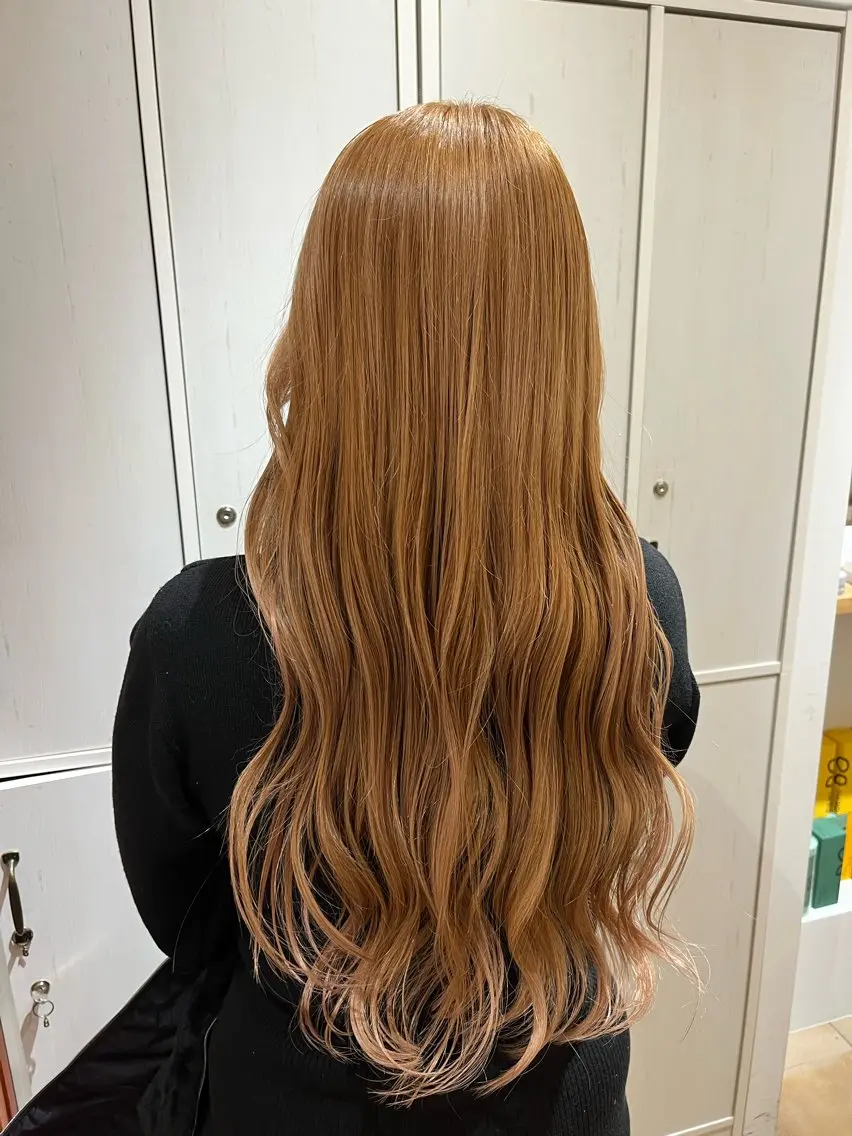 ロング カラー ベージュカラー ミルクティーベージュ ヘアカラー 🌈透明感カラー🌈 🌟吉田祐介🌟のヘアスタイル