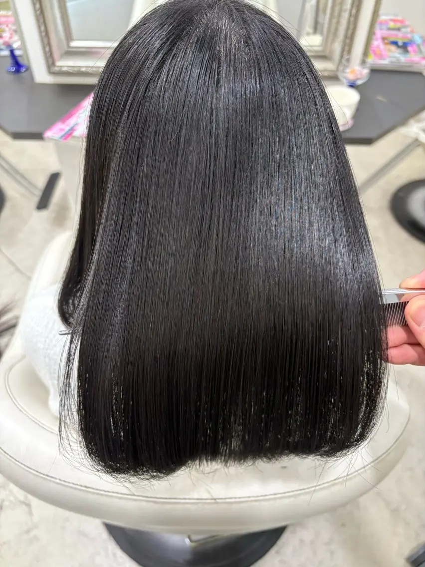 ミディアム カット 縮毛矯正 トリートメント 羽澤 亨威【髪質改善】のヘアスタイル