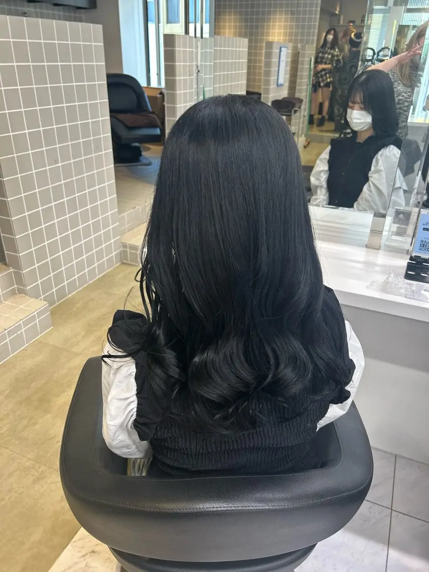 ロング カラー パーマ ヘアアレンジ メンズ キッズ カット ヘアカラー トリートメント ブリーチなしカラー/ ブラウン/レイヤーのヘアスタイル