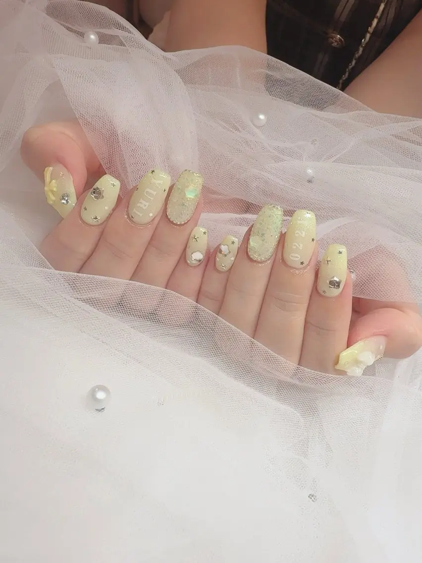 ネイル 黄色 teddybear nailsのネイルデザイン