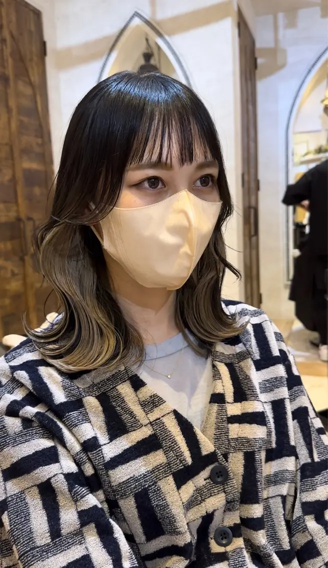 ミディアム カット ヘアカラー トリートメント ブリーチなしダブル カラー縮毛矯正 下野のヘアスタイル