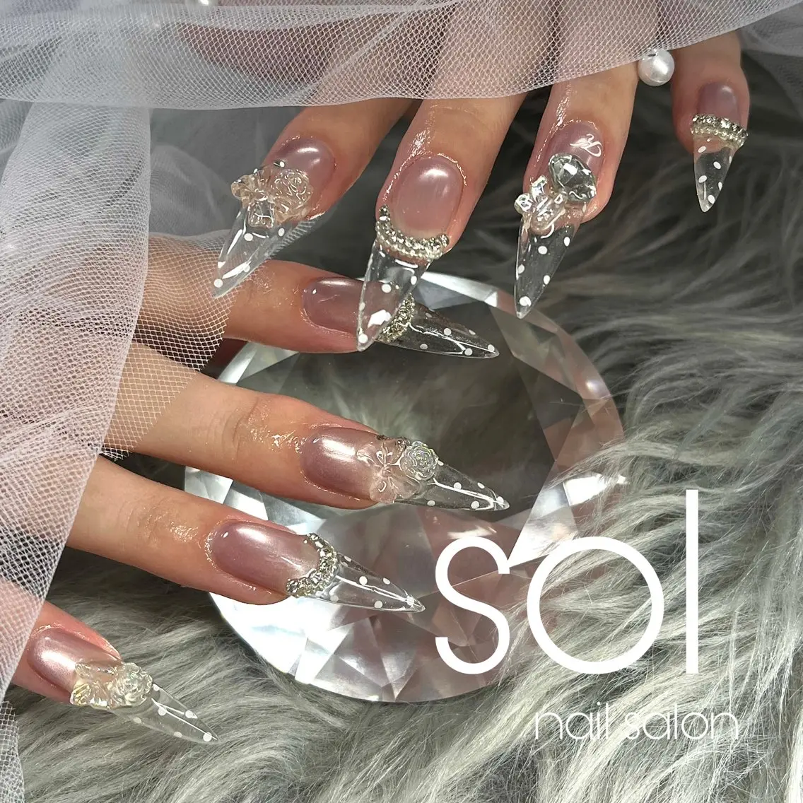 ネイル ハンドネイル sol manakaのネイルデザイン