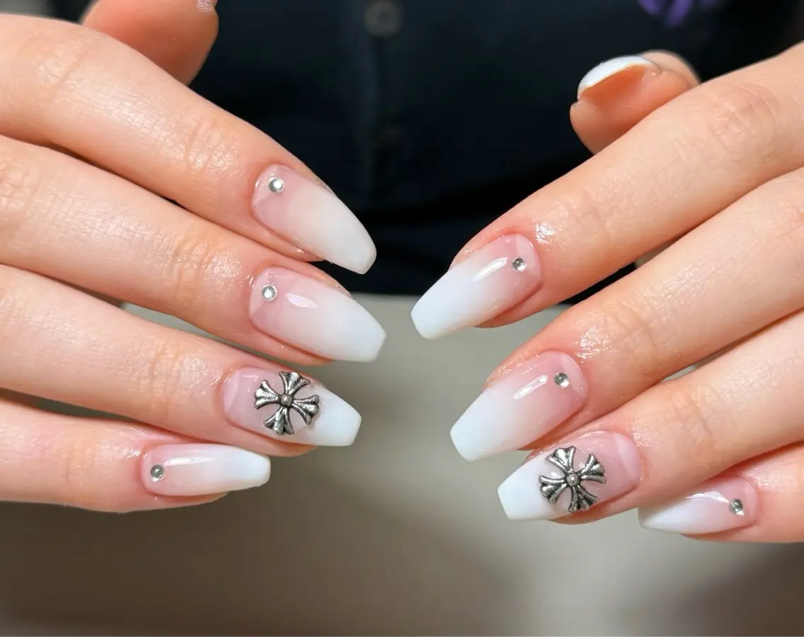 ネイル ハンドネイル ハンドケア 🍑 momo_nailのネイルデザイン