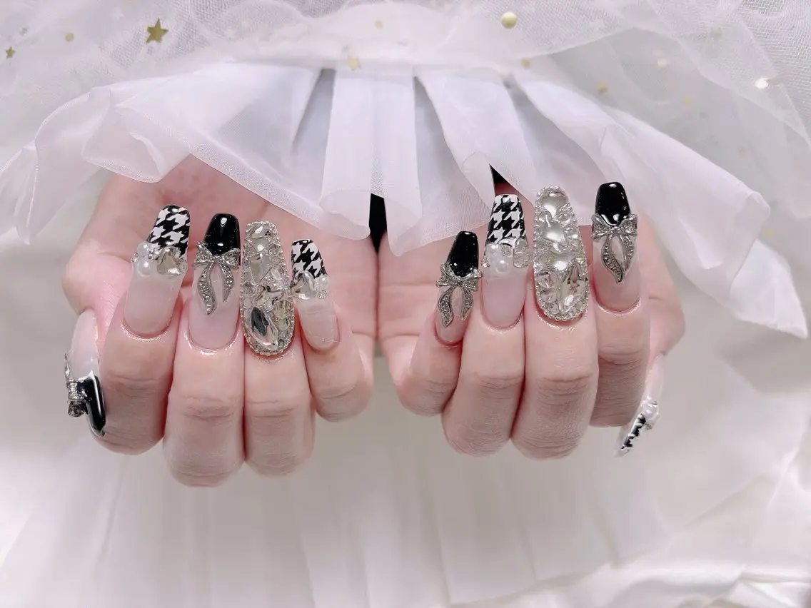 ネイル ジョリ kasumi🌹💅のネイルデザイン