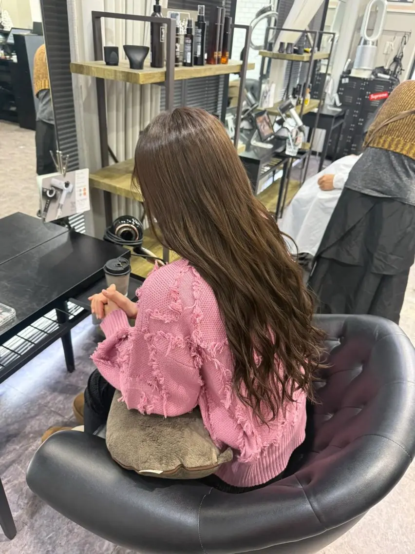 ロング カラー カット ヘアカラー 友滝 真菜美のヘアスタイル