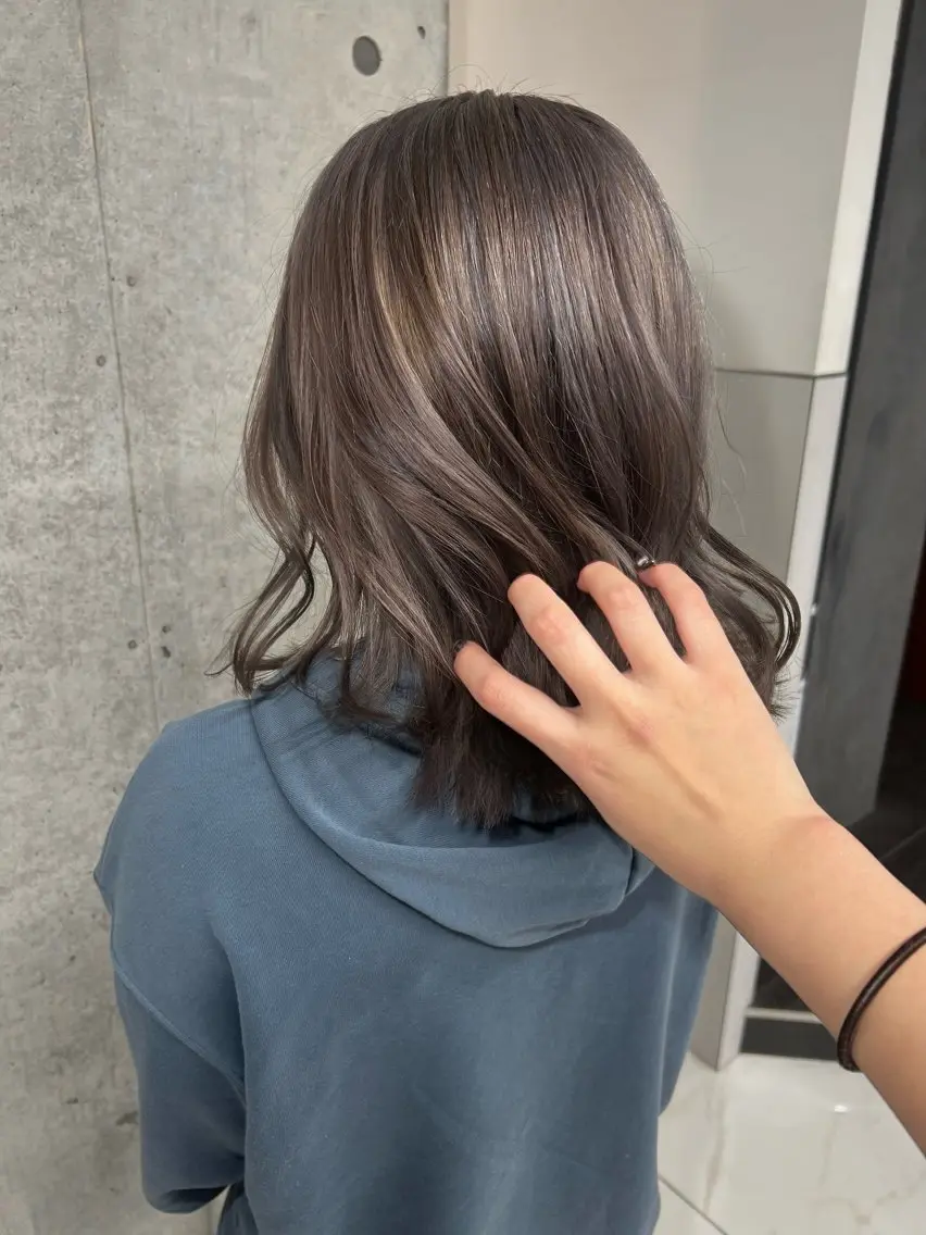 カラー ヘアカラー ️🧬akari🧬 ハイトーン/レイヤーのヘアスタイル