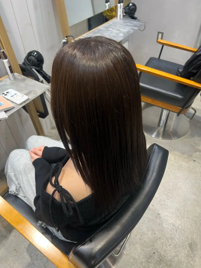 セミロング ヘアカラー 髙橋 かなこのヘアスタイル