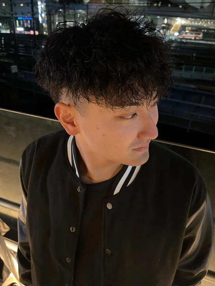 パーマ メンズ 【ただの天才 🎨】のヘアスタイル