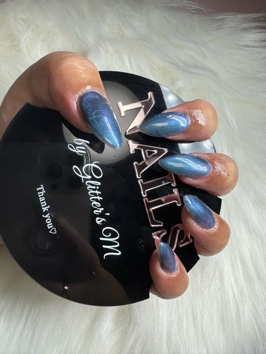 ネイル Glitter Nailのネイルデザイン