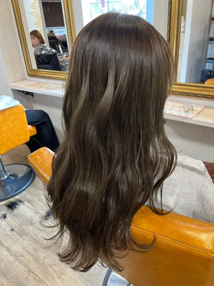 カラー ベージュカラー オリーブベージュ 🎀 MIYUKIのヘアスタイル