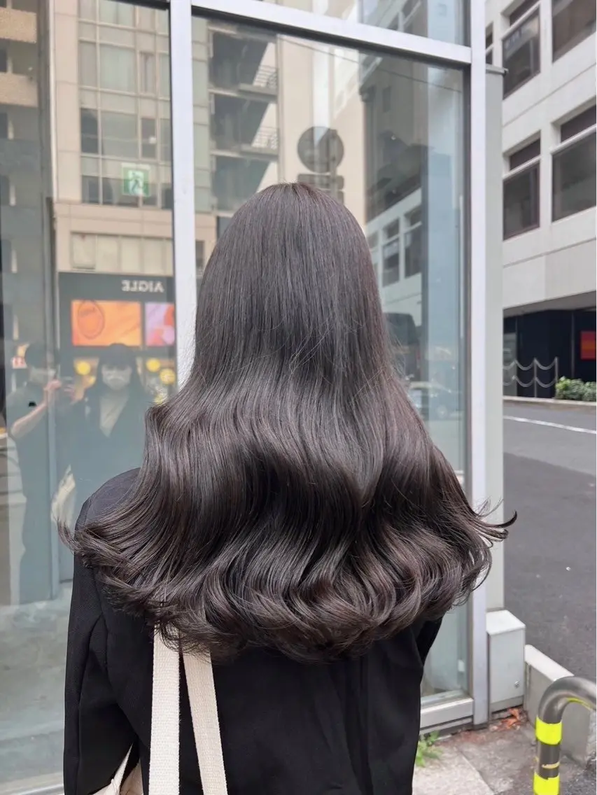 ロング カラー ヘアカラー トリートメント mao⭐️ 透明感カラー‎⭐️のヘアスタイル