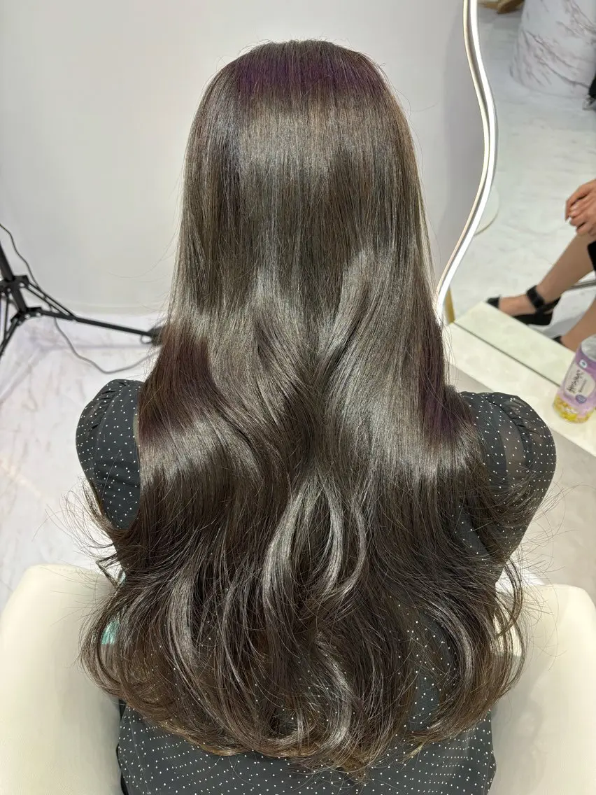 ロング カラー グレージュ オリーブグレージュ オリーブグレー 韓国風ヘア 後藤 瑠菜のヘアスタイル
