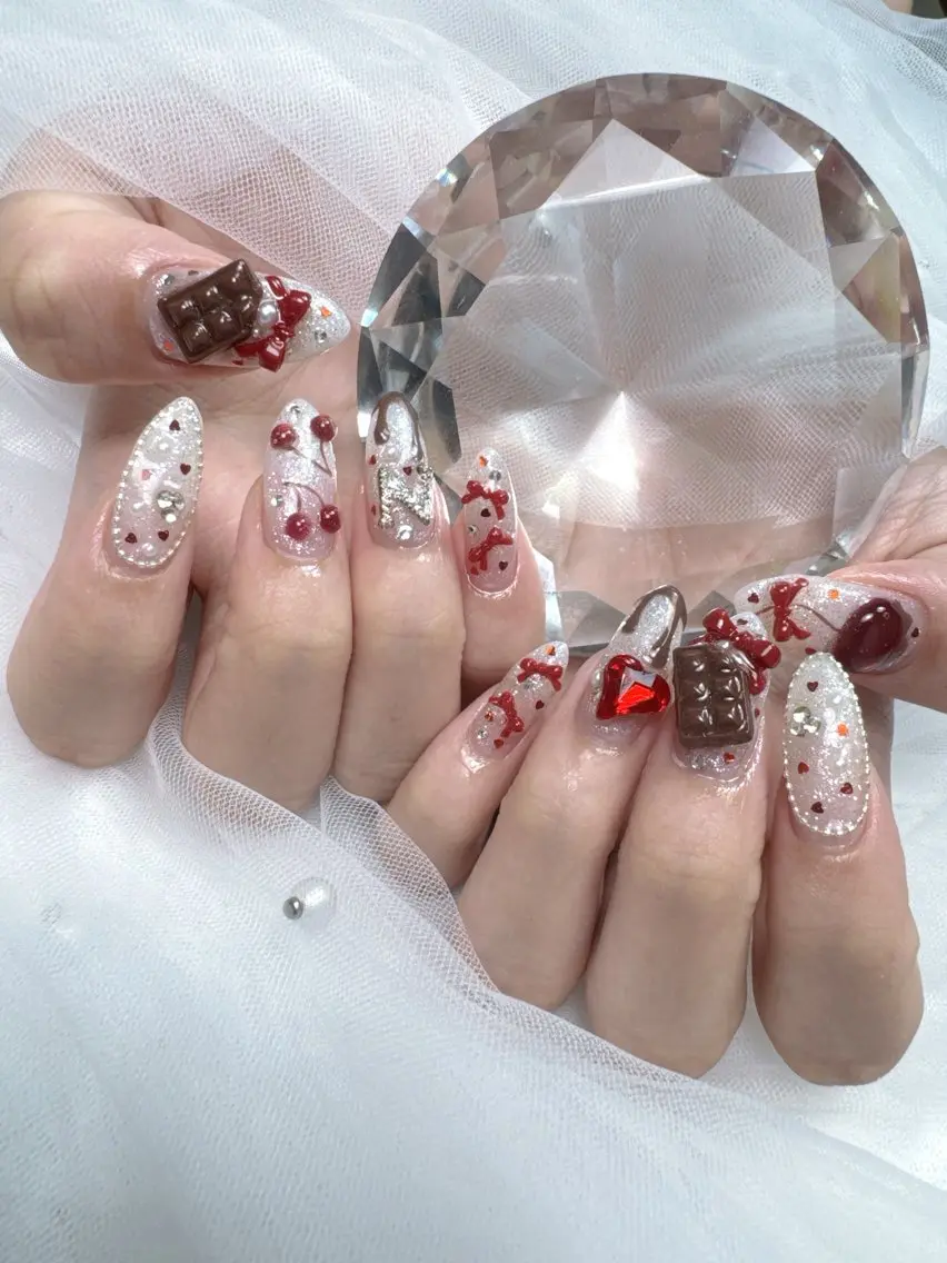 ネイル アートネイル チークネイル ドット フットネイル フレンチネイル ハンドネイル Queeens nailのネイルデザイン