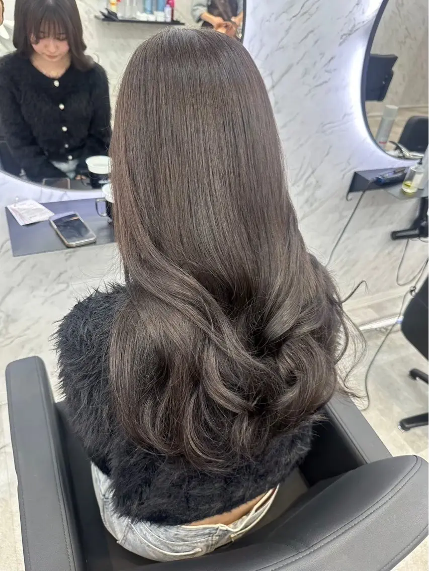 ロング カラー グレージュ カット¥1100 ✂️MIUのヘアスタイル