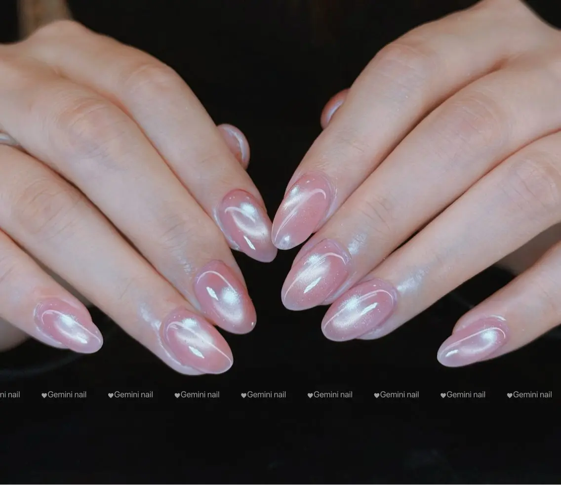 ネイル マグネットネイル Gemini nail.Yukiのネイルデザイン