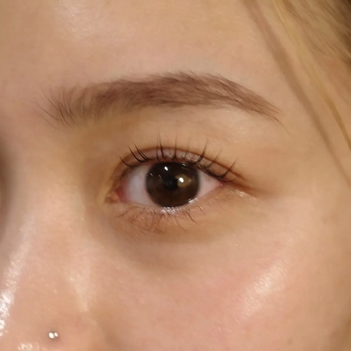 マツエク・マツパ 安藤 結花のヘアスタイル