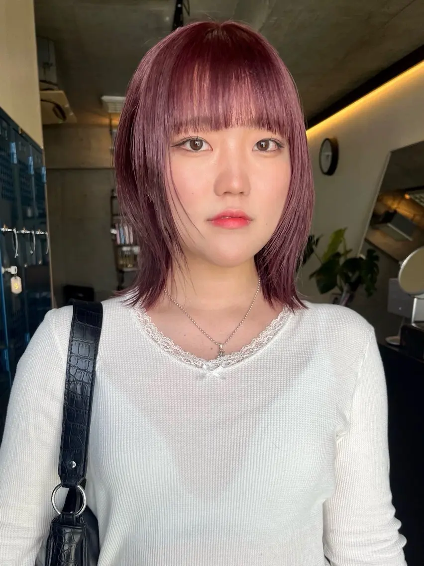 ショート アッシュ オレンジブラウン パープルカラー ボブ 顔まわりレイヤー カット ヘアカラー レイヤーカット\ウル フ chinatsuのヘアスタイル