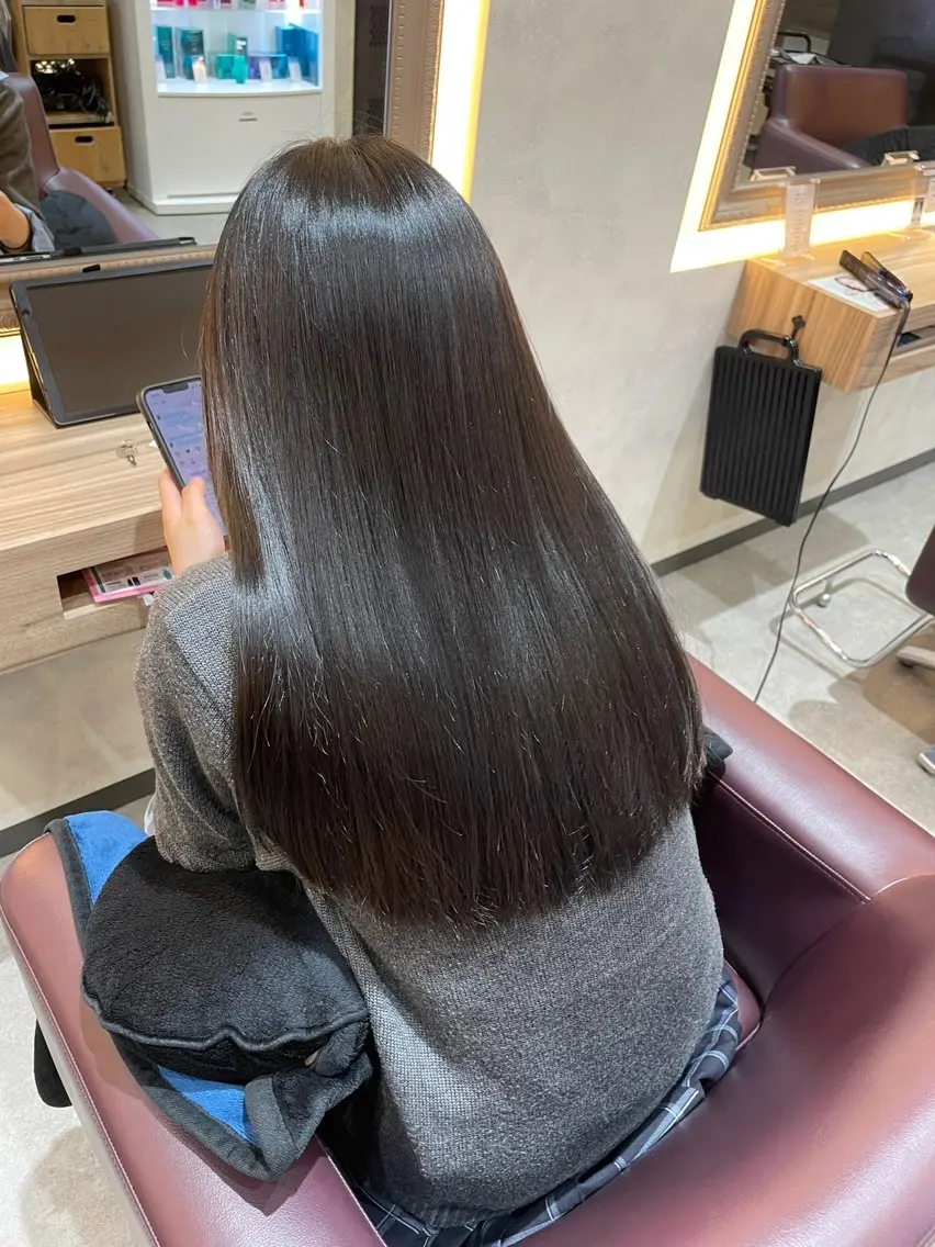 ノンダメージ髪質改善ストレート＋カット＋トリートメントの写真