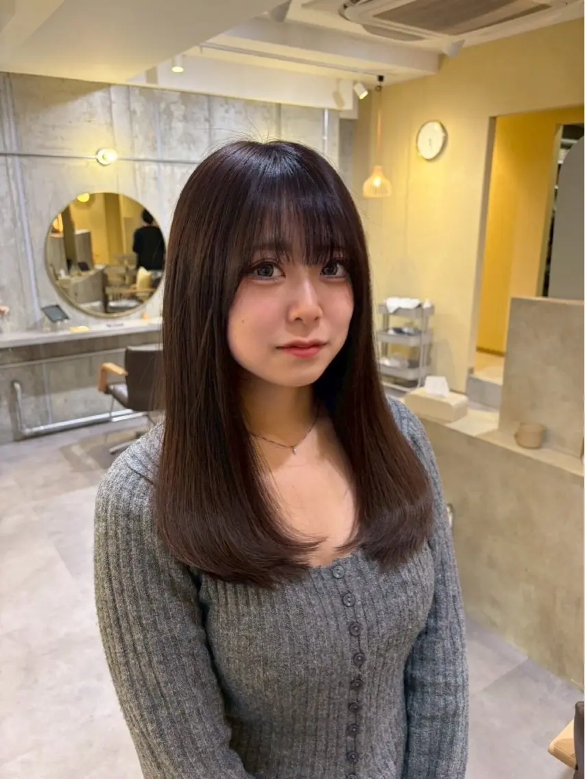 ミディアム カラー ブリーチ 本城 真奈のヘアスタイル
