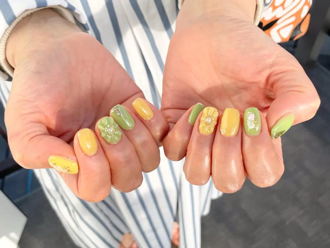 ネイル フラワーネイル ぷっくりネイル nail salon アトリエBONOのネイルデザイン