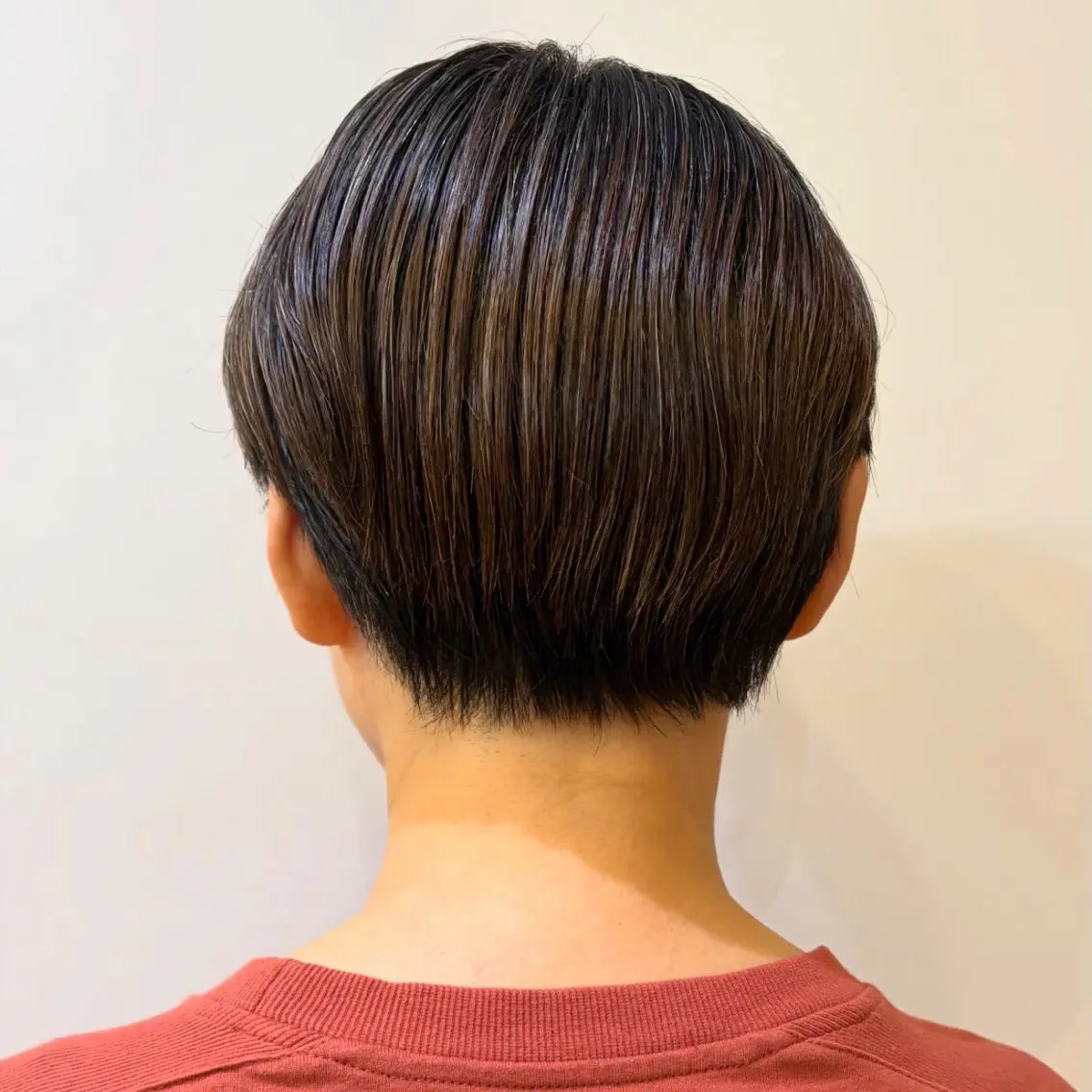 ショート 加藤 くるみのヘアスタイル