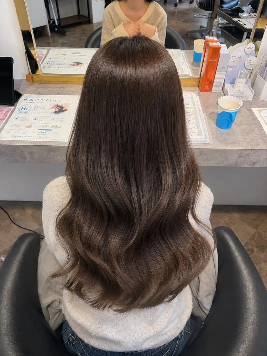 ロング 佐野 叶羽のヘアスタイル