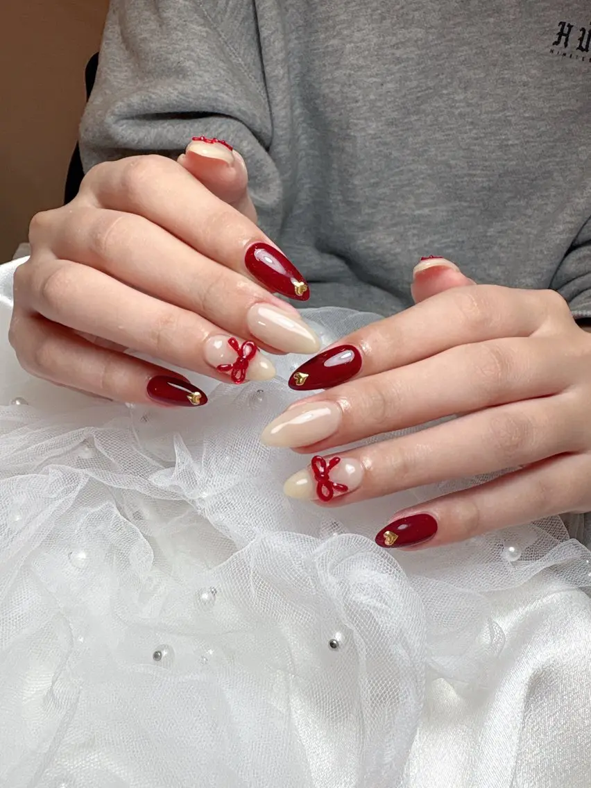 ネイル フットネイル フレンチネイル ジェルネイル ガーリー グラデーション D.d Nail Moeのネイルデザイン