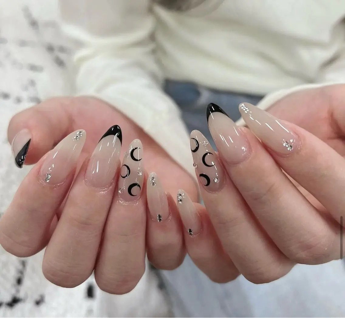 ネイル RE Nail 🎀Rin🧸のネイルデザイン