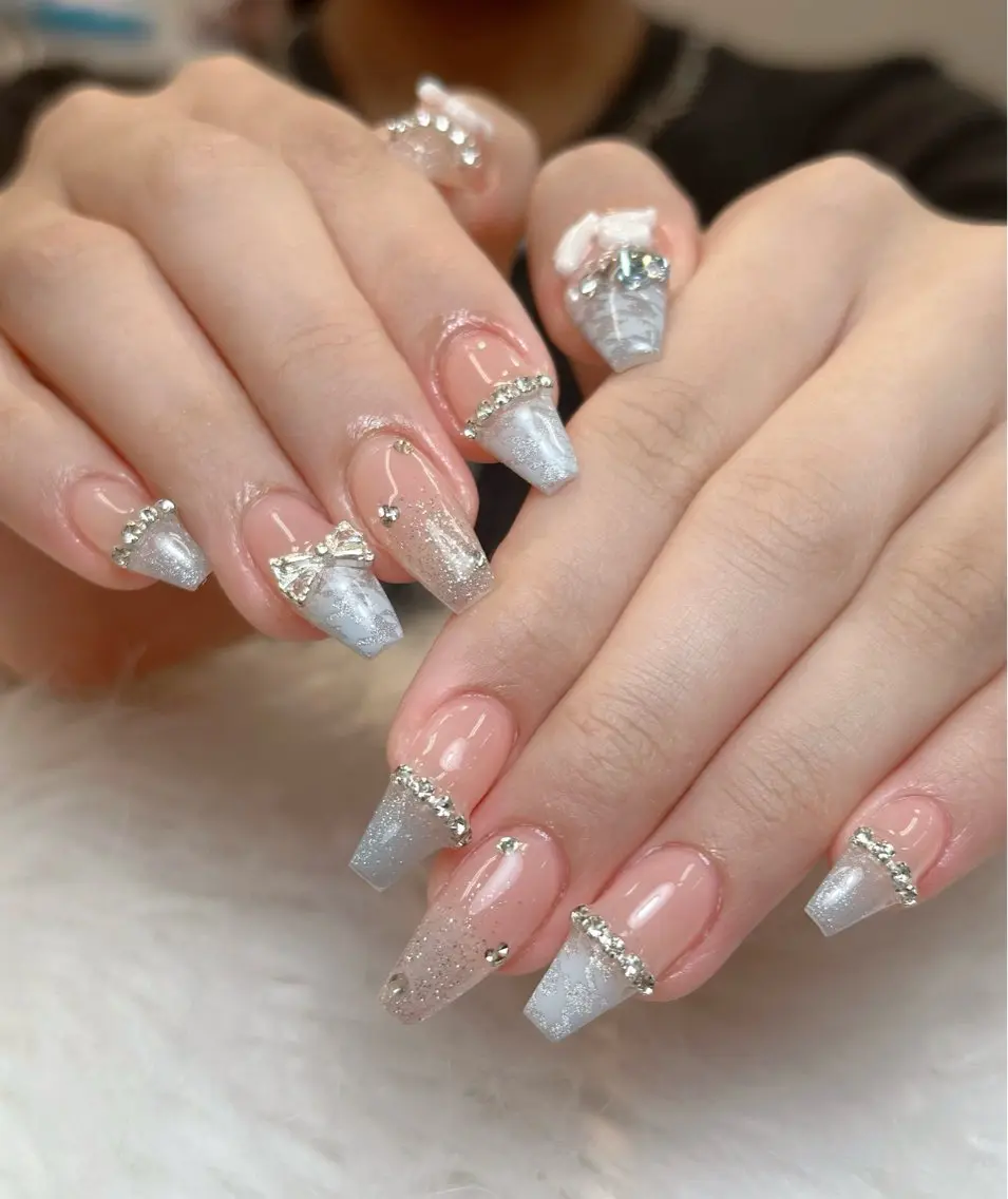 ネイル アートネイル 成人式 ジェルネイル ニュアンスネイル 夏ネイル NIE NAIL Luxeのネイルデザイン