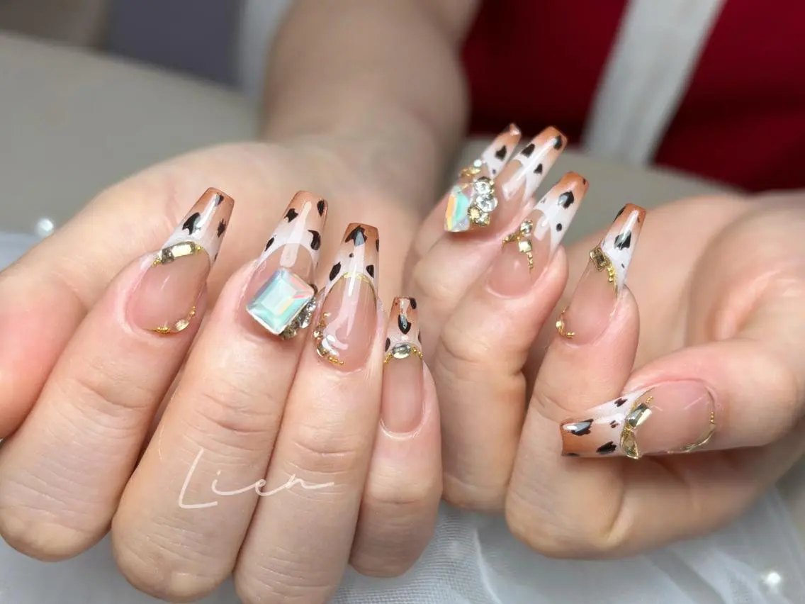 ネイル 👛Lien nails🎀のネイルデザイン