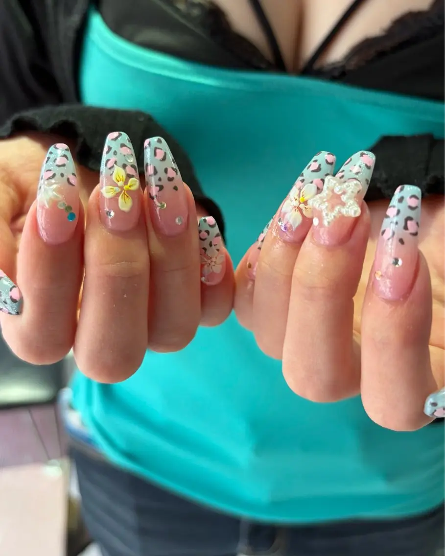 ネイル ハンドネイル フットネイル ASA nail / アート☀︎ニュアンスのネイルデザイン