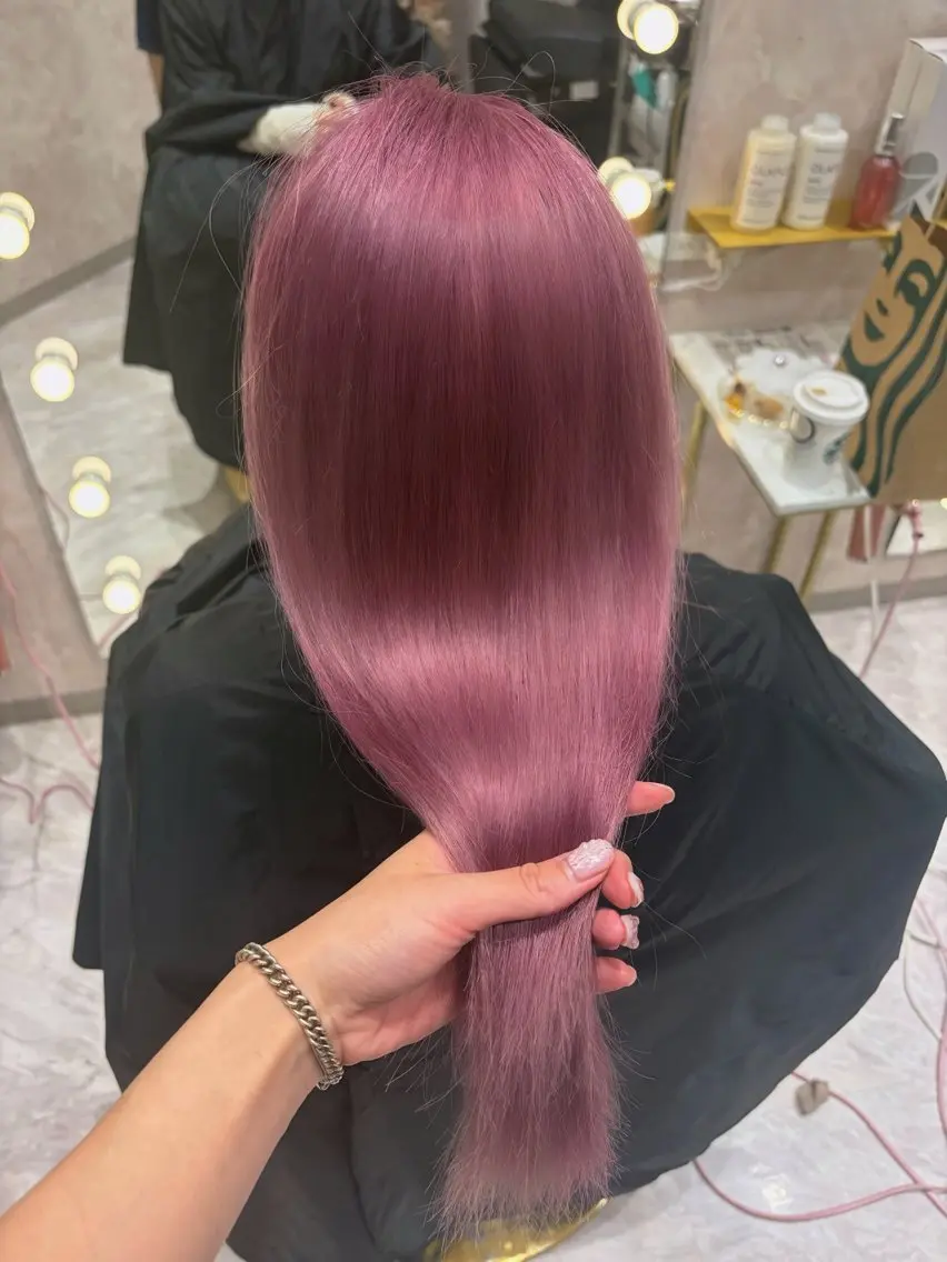 カラー ピンクカラー ヘアカラー トリートメント 艶ダブルカラー🩰ハ イトーン‎🤍香織のヘアスタイル