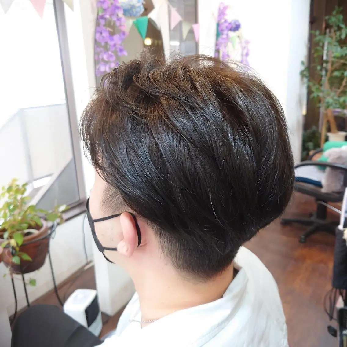 メンズ向け👍女性でもOK🤩２ブロック刈上げ部カット✂️両サイド990円バック1320円バック〜サイド1980円の写真