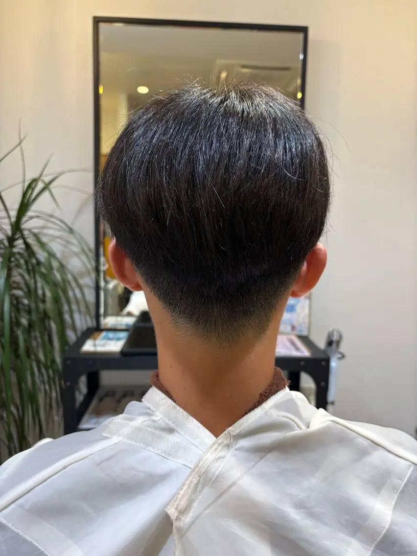 ショート こやなぎ れいなのヘアスタイル