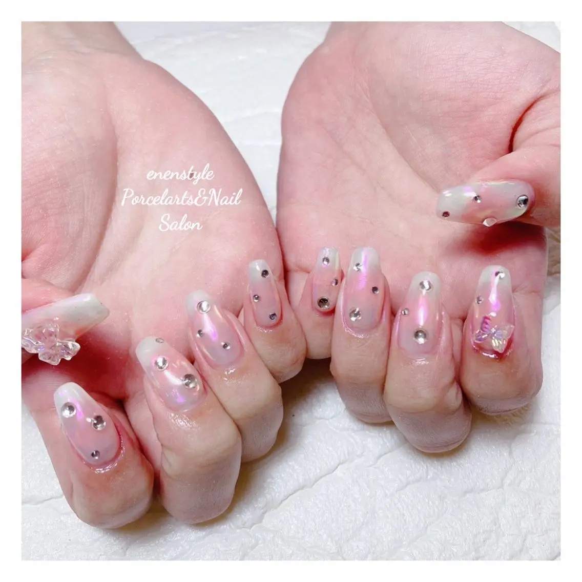 ミディアム ネイル 🐾enen style 🐾のネイルデザイン