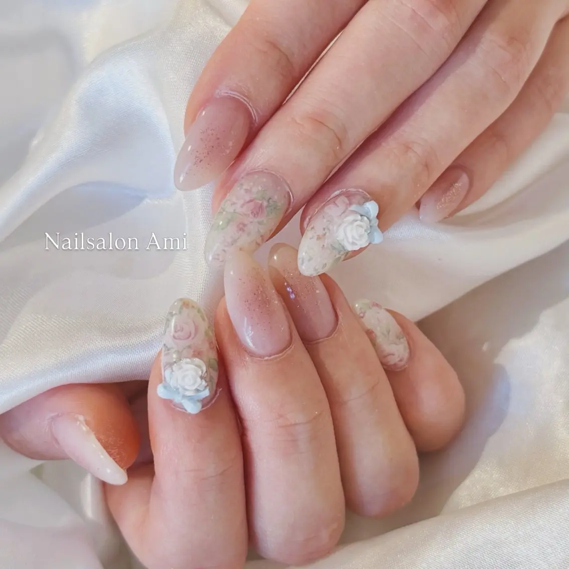 ネイル ブルー マグネットネイル ハンドネイル NailSalon Amiのネイルデザイン