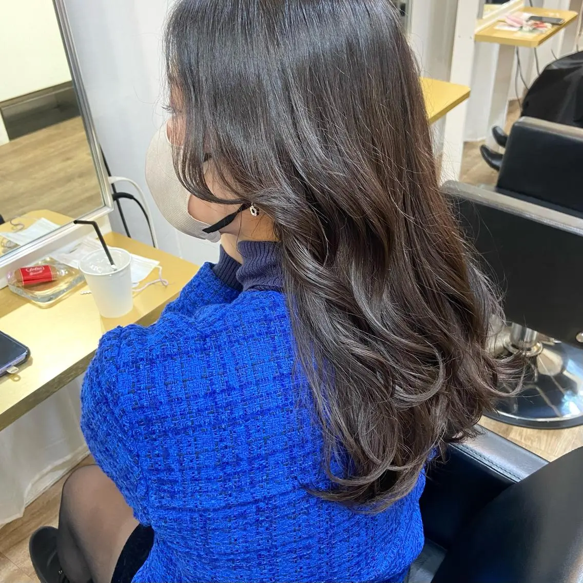 セミロング カラー ベージュカラー ブリーチ ケアブリーチ 透明感カラー ダブルカラー mai 🎀 / 梅田美容室のヘアスタイル