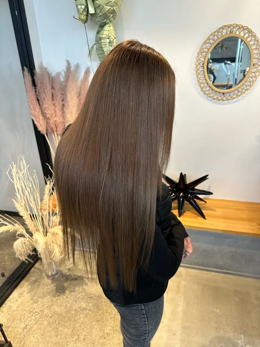 ロング カラー カット ヘアカラー トリートメント yuika .のヘアスタイル