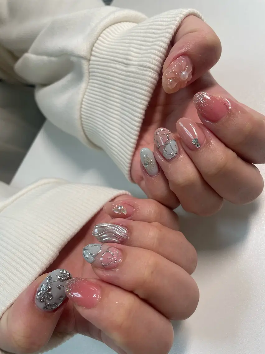 ネイル 佐藤 悠子のネイルデザイン