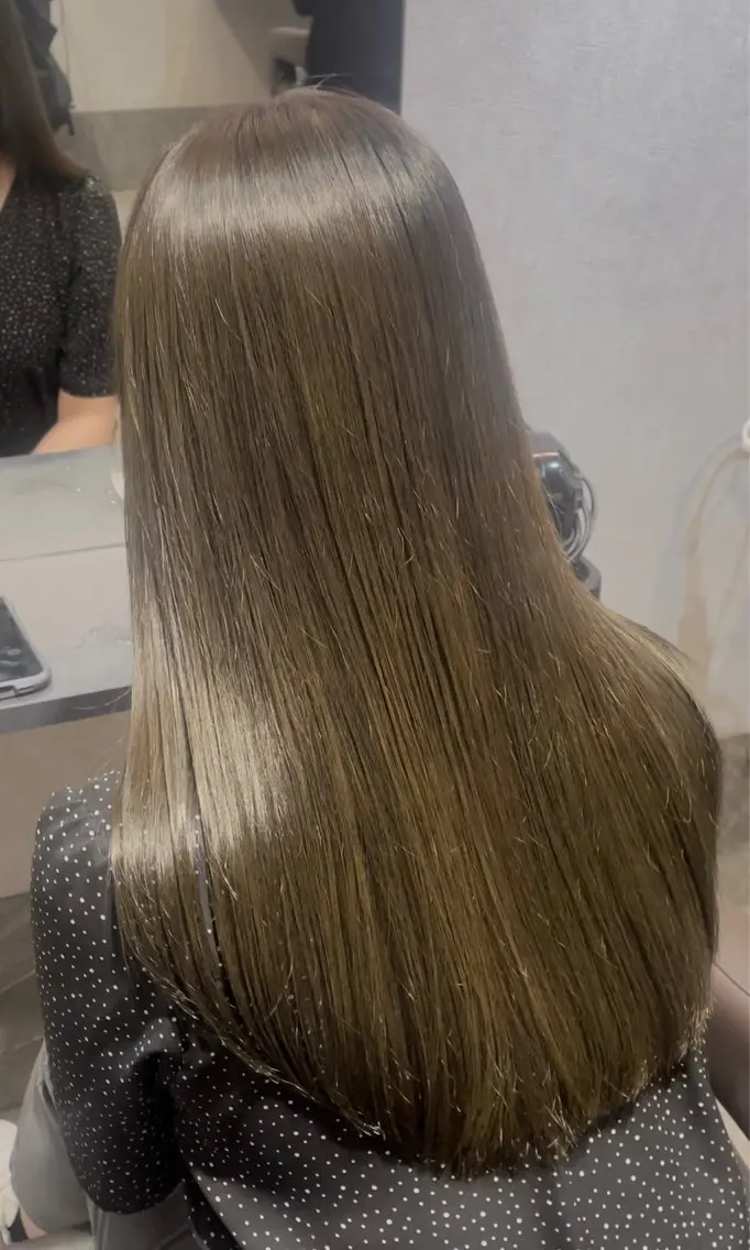 ロング カラー 伊達 育海のヘアスタイル