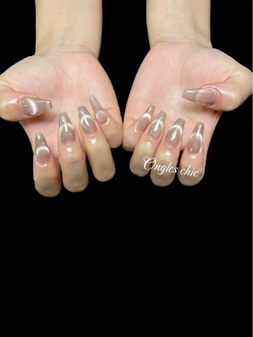 ネイル ハンドネイル ongles chicのネイルデザイン
