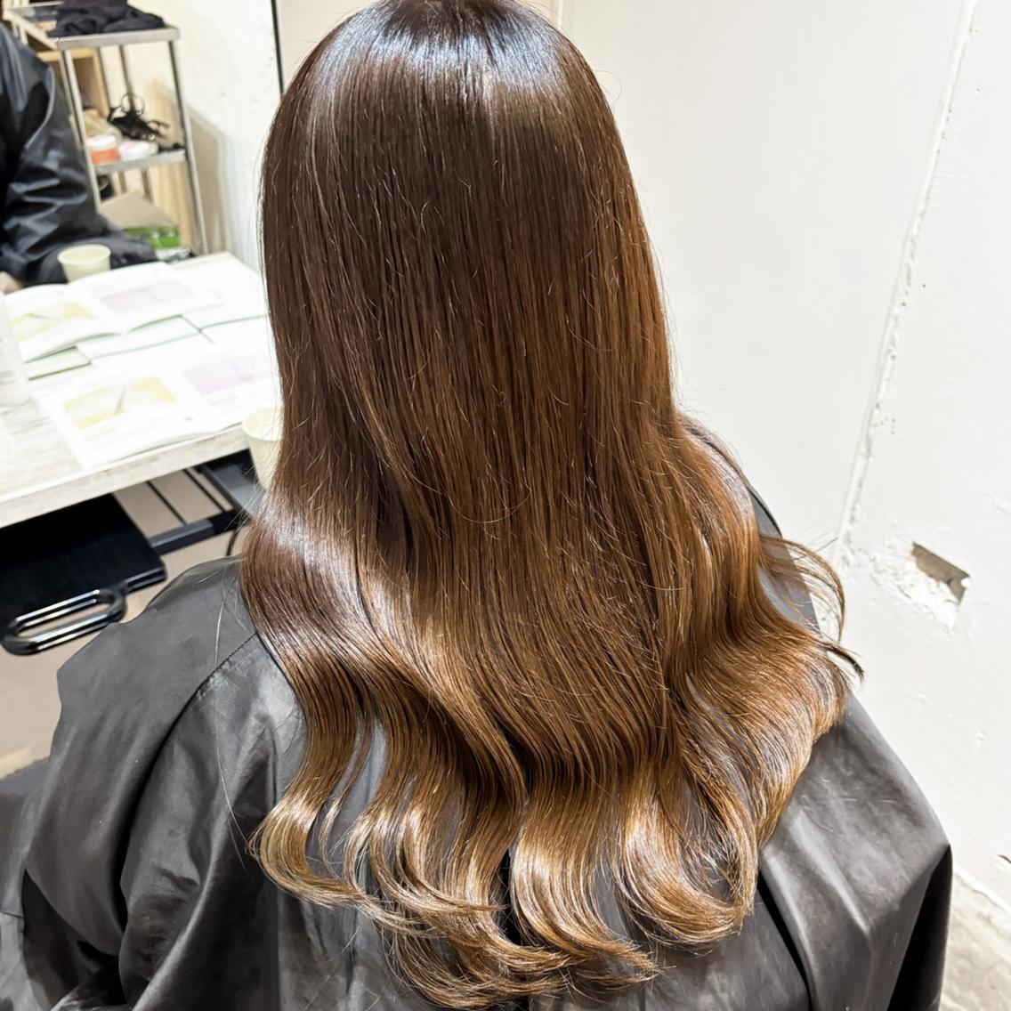 ロング 髪質改善 カット ヘアカラー 村岡春陽💙ブリーチ カラー/推しカラーのヘアスタイル