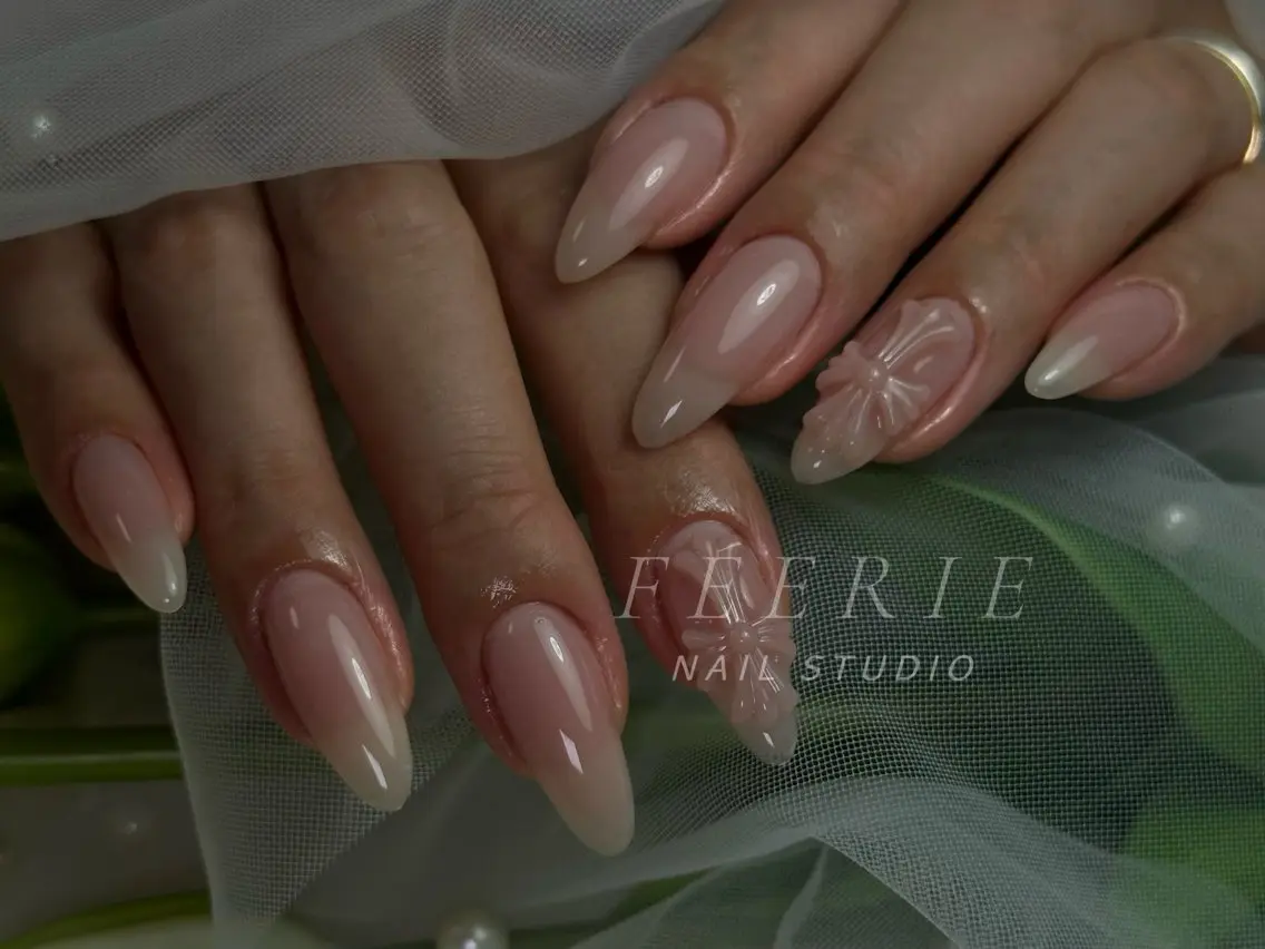 ネイル 成人式 長さ出し フットネイル フレンチネイル ジェルネイル ハンドネイル nail salon Feerieのネイルデザイン