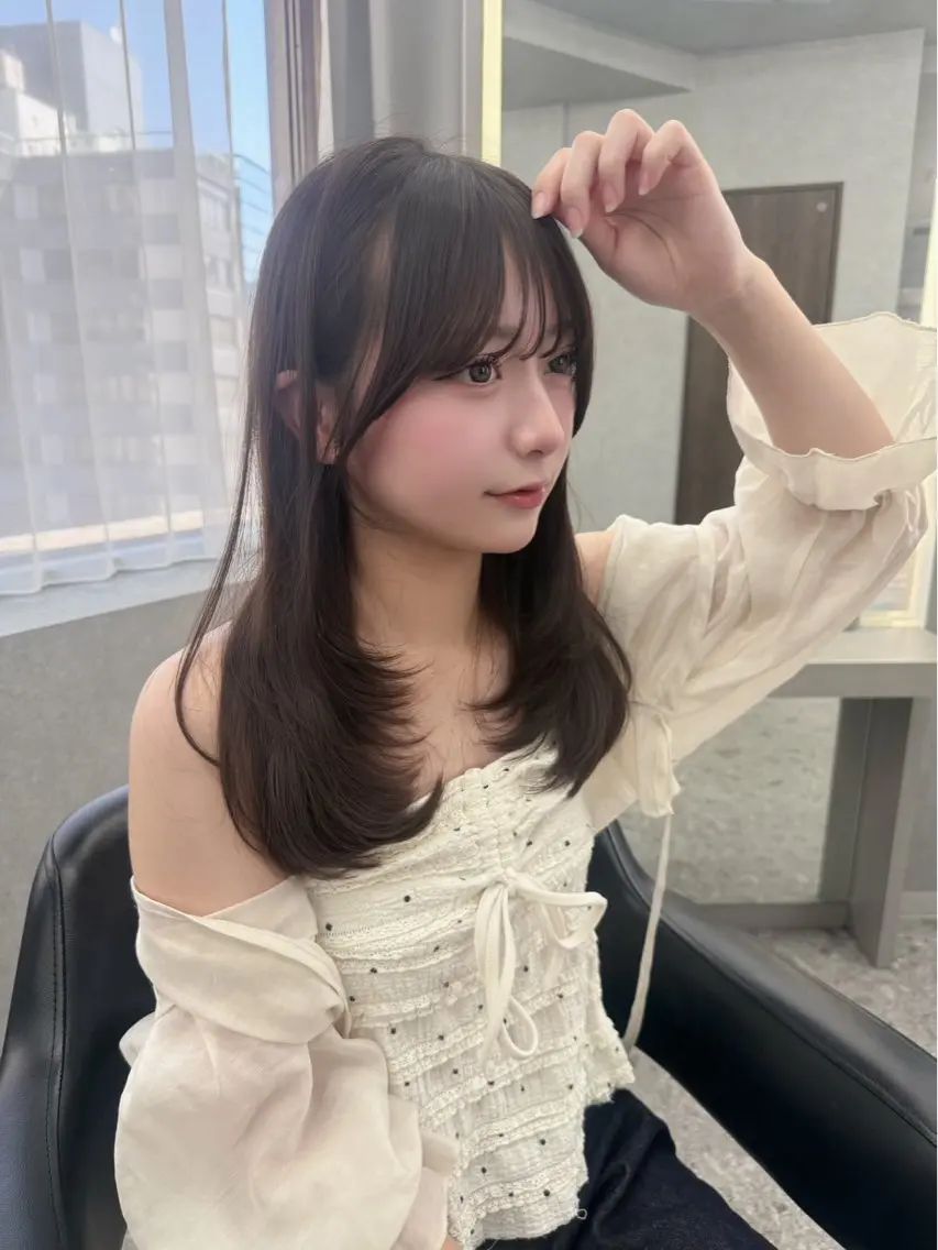 ミディアム カラー 韓国風ヘア レイヤーカット ヘアカラー トリートメント レイヤーカット /顔周り/和奏︎♪のヘアスタイル