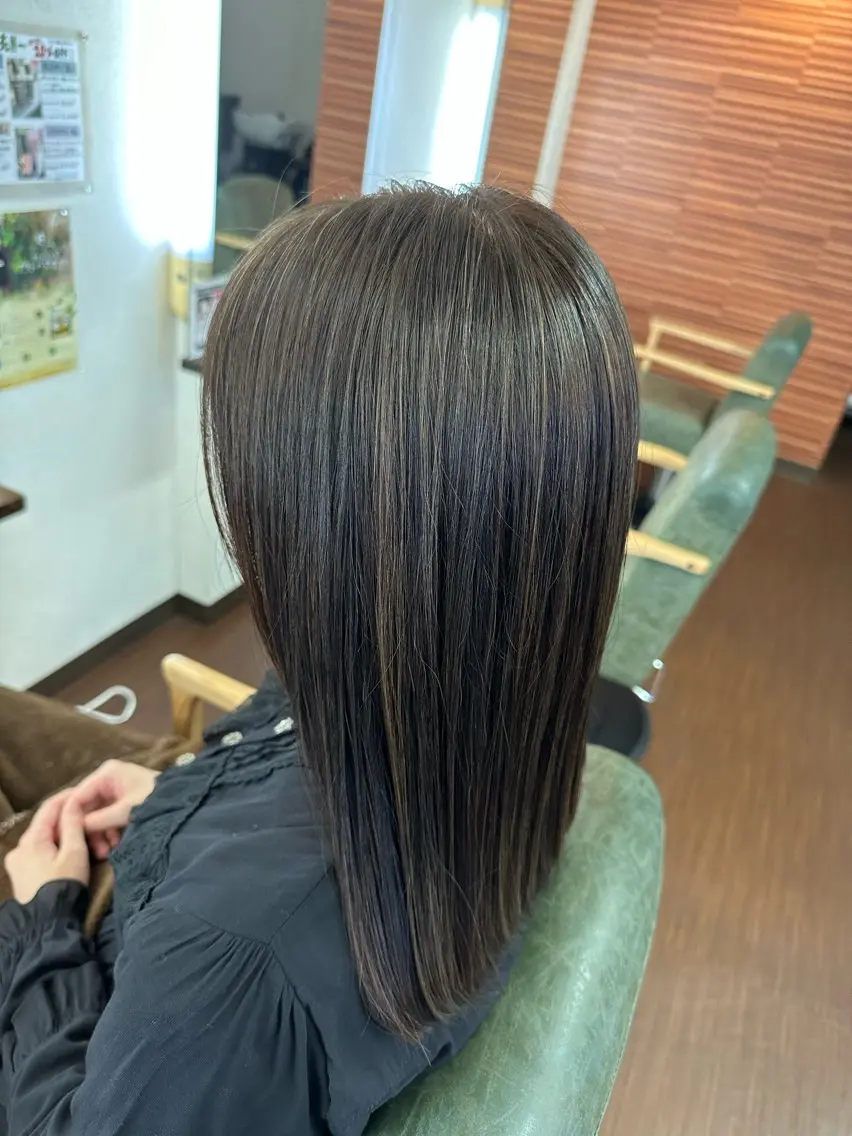 ロング カラー ハイライトカラー ハイライト カット ヘアカラー トリートメント 💜推しインナー カラー/菊池柊真💜のヘアスタイル