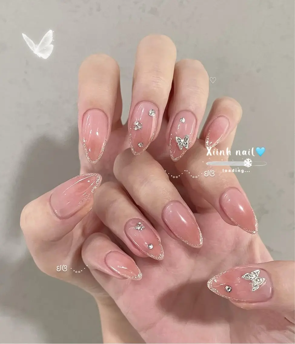 ネイル ブラウン チークネイル 桜ネイル 長さ出し フットネイル ハンドネイル XIINH NAIL SALONのネイルデザイン